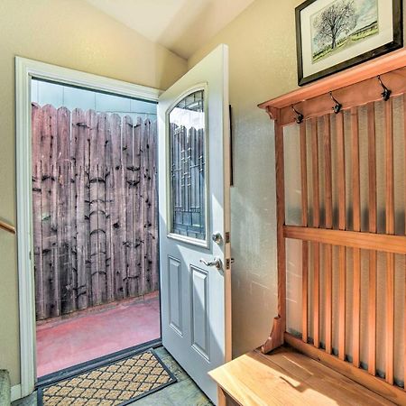 Hilltop Loft Ukiah Vacation Rental! Extérieur photo
